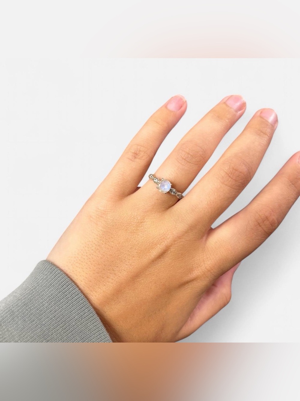 925 Sterling Moonstone Ring